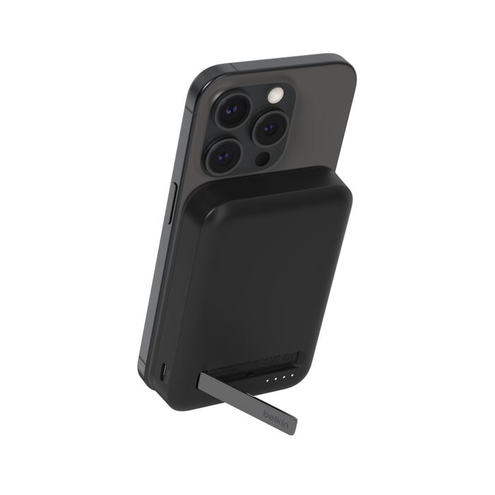 Belkin BoostCharge Qi2 Magnetic 15W Wireless Power Bank 8K + Stand - PhoneBuzz